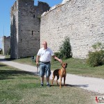 Tomas and Dexter by the south wall of Visby